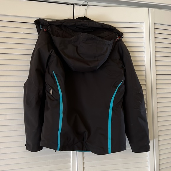 Snow jacket - Picture 2 of 3